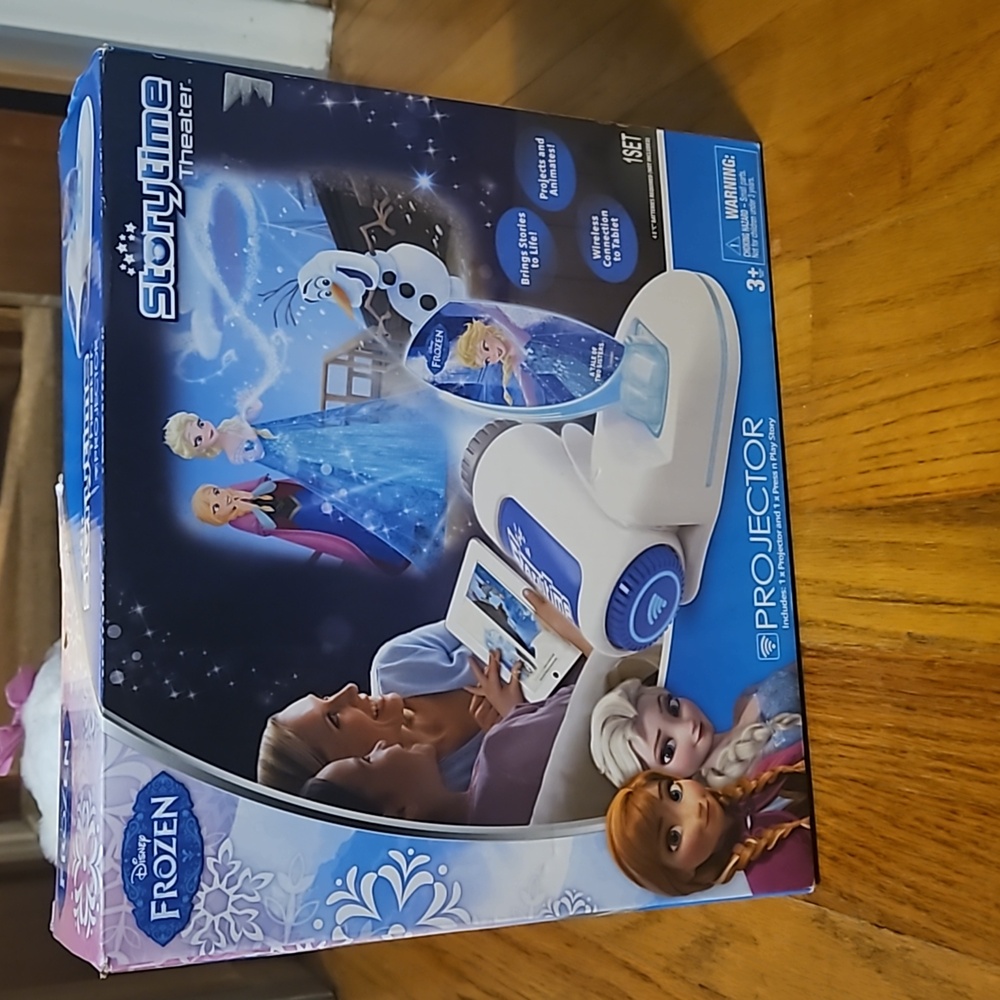 Storytime theater projector
